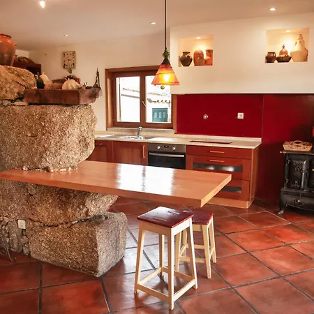 Olival House *