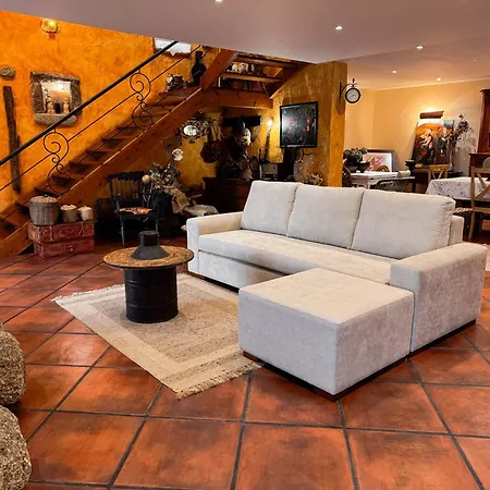 Olival House Tatil Evi