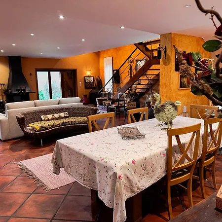 Olival House *