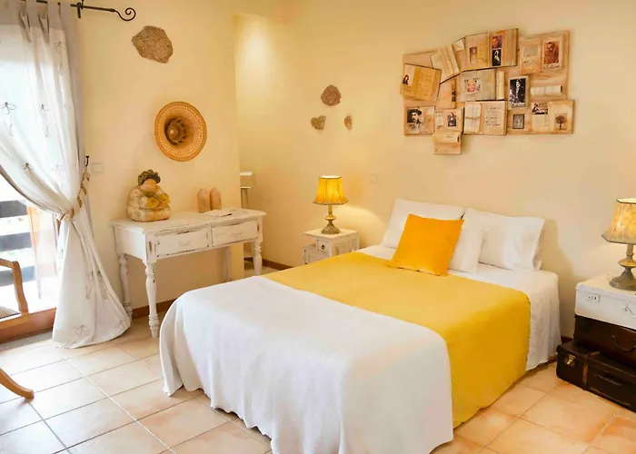 Olival House * Paço de Sousa